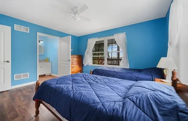 $2,200 | 43 Marine Avenue, Wareham, MA 02576