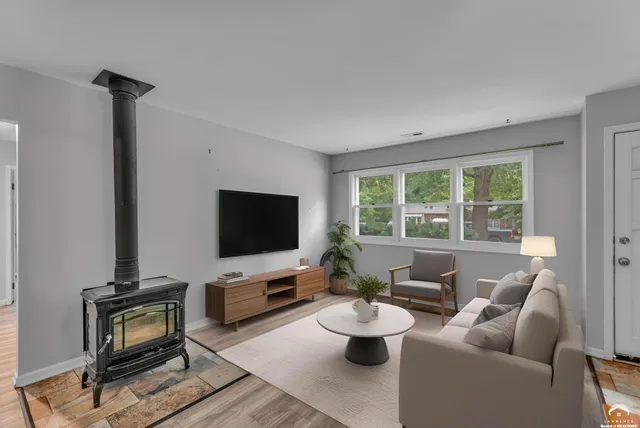 $239,900 | 800 Madeline Lane, Lawrence, KS 66049