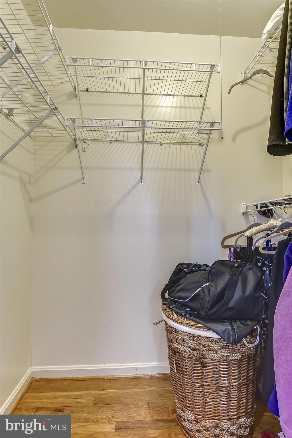 8546 Stonewall Road Manassas, VA 20110 - Photo 19 of 32 Master Bedroom - Walk in Closet