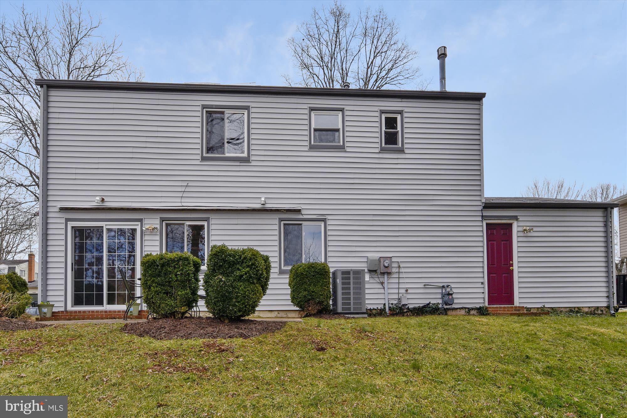 8546 Stonewall Road Manassas, VA 20110 - Photo 29 of 32 Rear Exterior