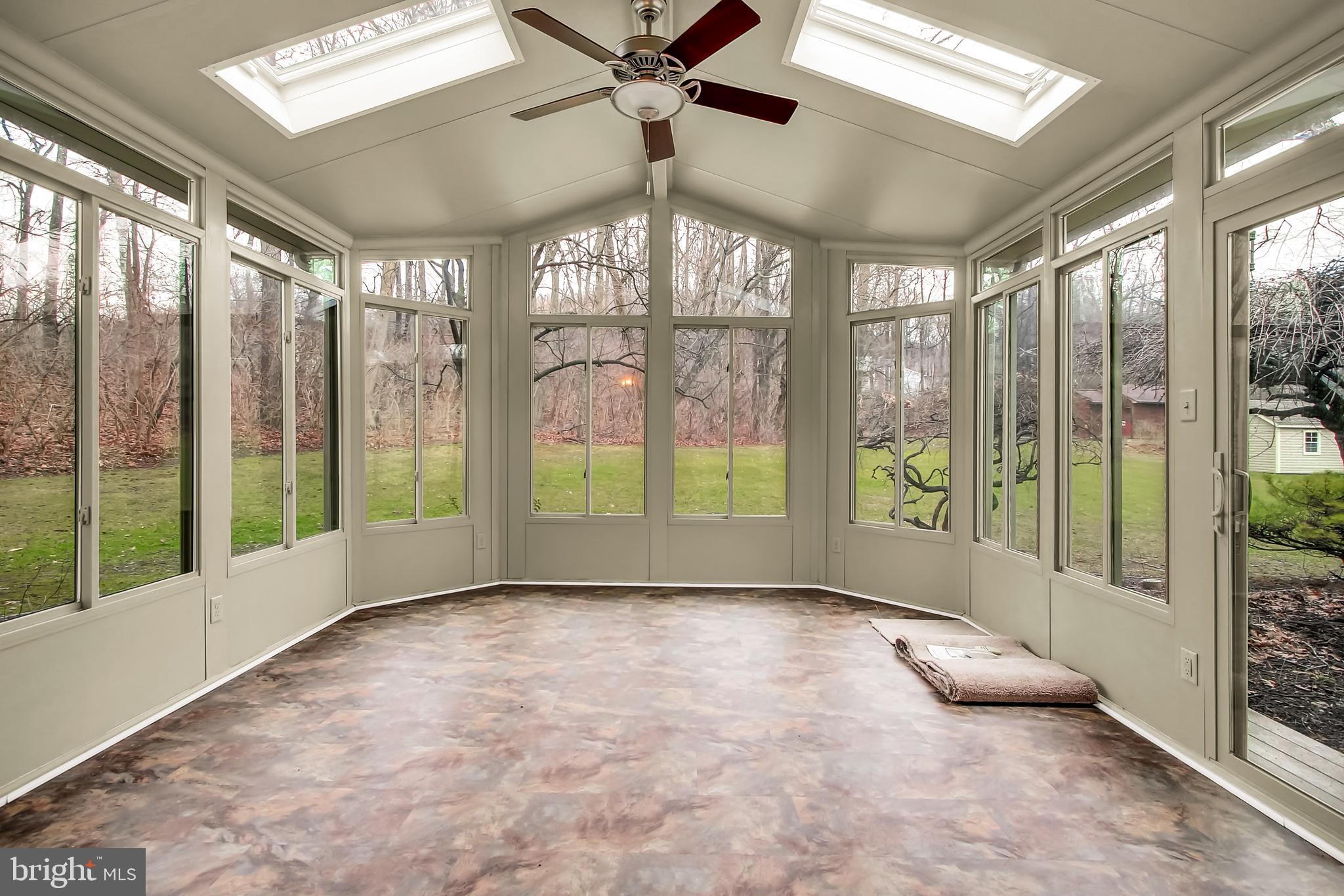 27 Weaver Road Reading, PA 19608 - Photo 22 of 27 a view of an empty room and window