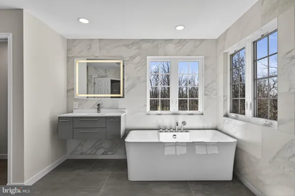 $920,000 | 898 Declaration Drive, Charles Town, WV 25414