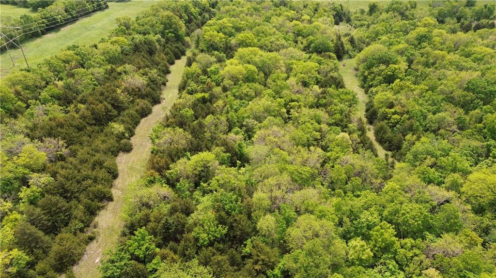 Crescent Hill Road Paola, KS 66071 - Photo 15 of 40