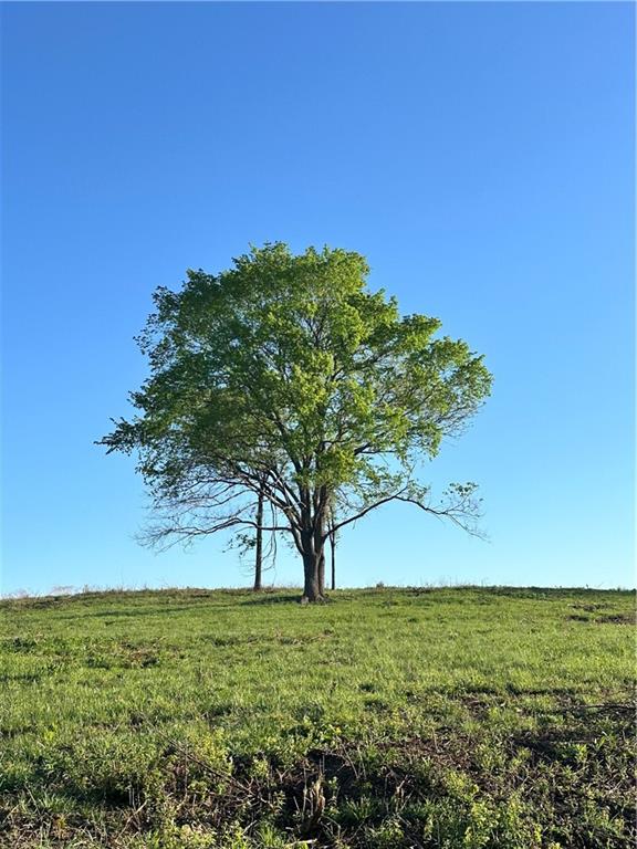 Crescent Hill Road Paola, KS 66071 - Photo 21 of 40
