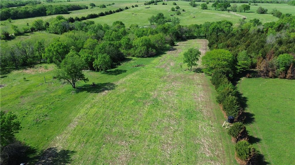 Crescent Hill Road Paola, KS 66071 - Photo 9 of 40