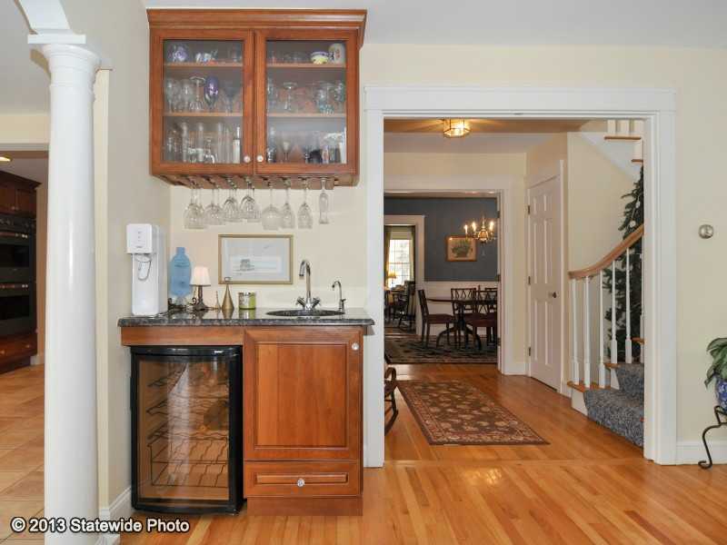 22 Chapin Road Barrington, RI 02806 - Photo 6 of 24 Den/Family/Great Room.