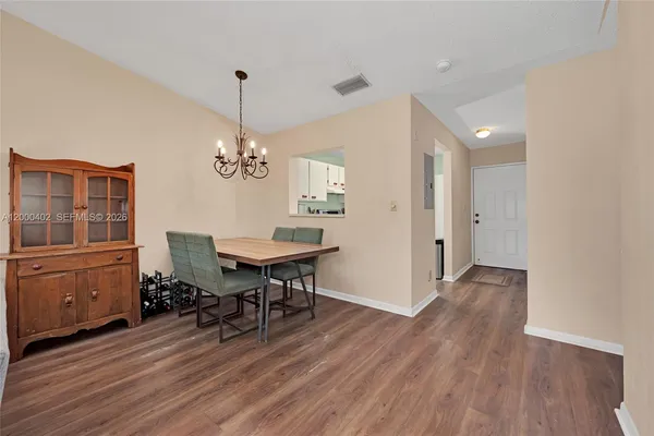 $235,000 | 9449 Boca Cove Circle, Unit 911, Boca Raton, FL 33428