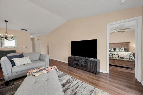 $235,000 | 9449 Boca Cove Circle, Unit 911, Boca Raton, FL 33428