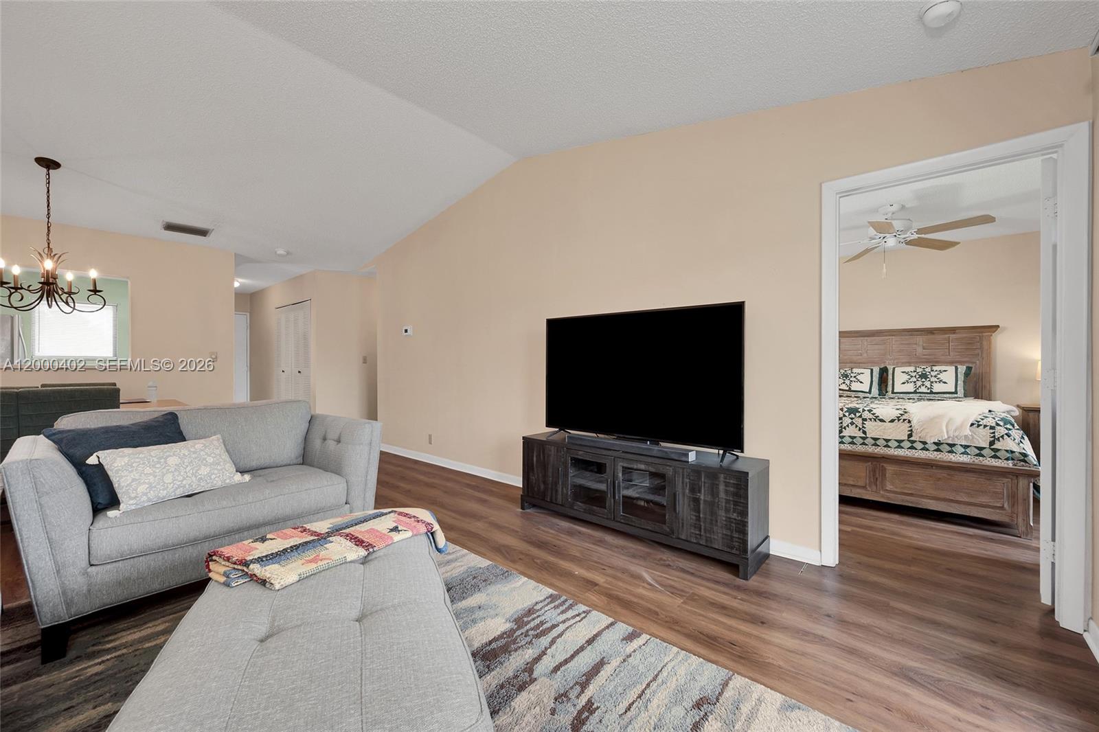 9449 Boca Cove Circle, Unit 911 Boca Raton, FL 33428 - Photo 18 of 33