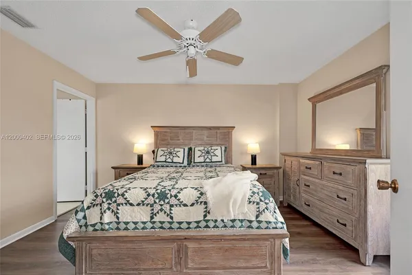 $235,000 | 9449 Boca Cove Circle, Unit 911, Boca Raton, FL 33428