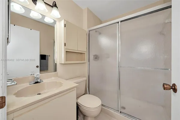 $235,000 | 9449 Boca Cove Circle, Unit 911, Boca Raton, FL 33428