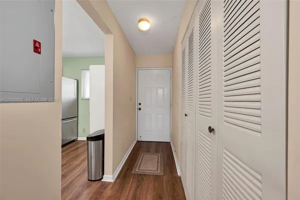 $235,000 | 9449 Boca Cove Circle, Unit 911, Boca Raton, FL 33428