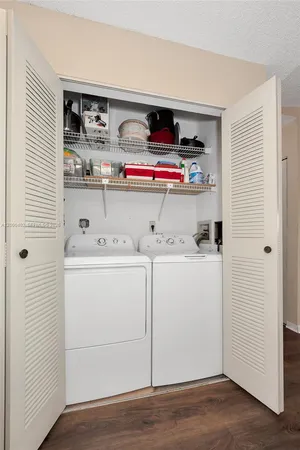 $235,000 | 9449 Boca Cove Circle, Unit 911, Boca Raton, FL 33428