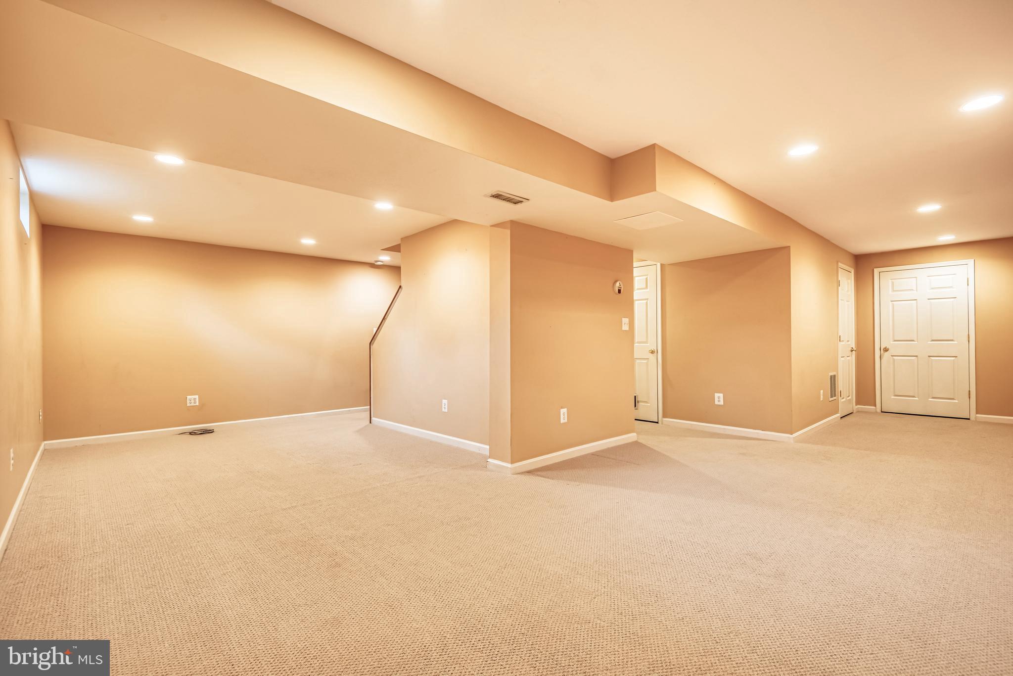 5874 Montgomery Road Elkridge, MD 21075 - Photo 24 of 31 Lower level