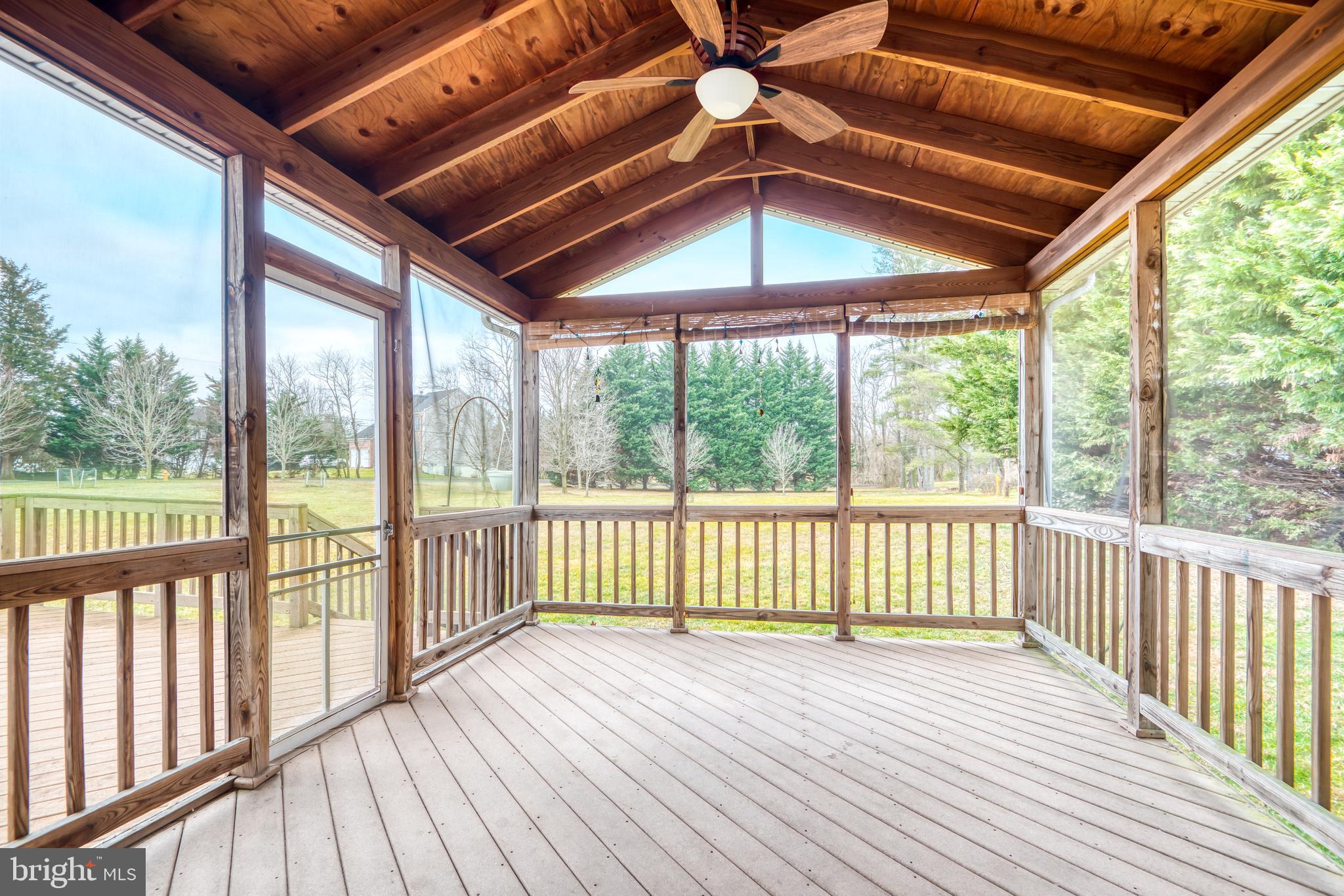 5874 Montgomery Road Elkridge, MD 21075 - Photo 29 of 31 Screened in porch