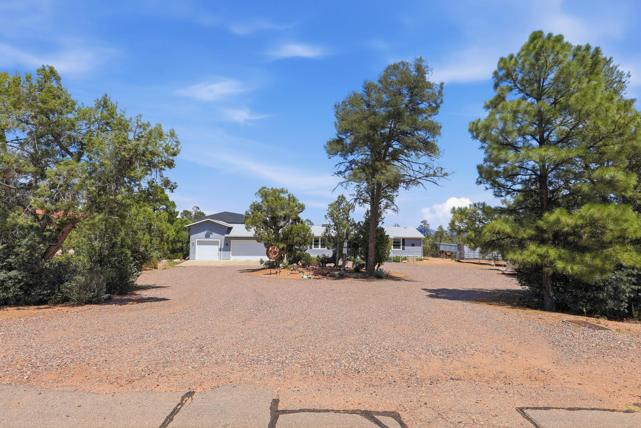 1211 Heather Circle Payson, AZ 85541 - Photo 49 of 51 a view of a road with a building in the background