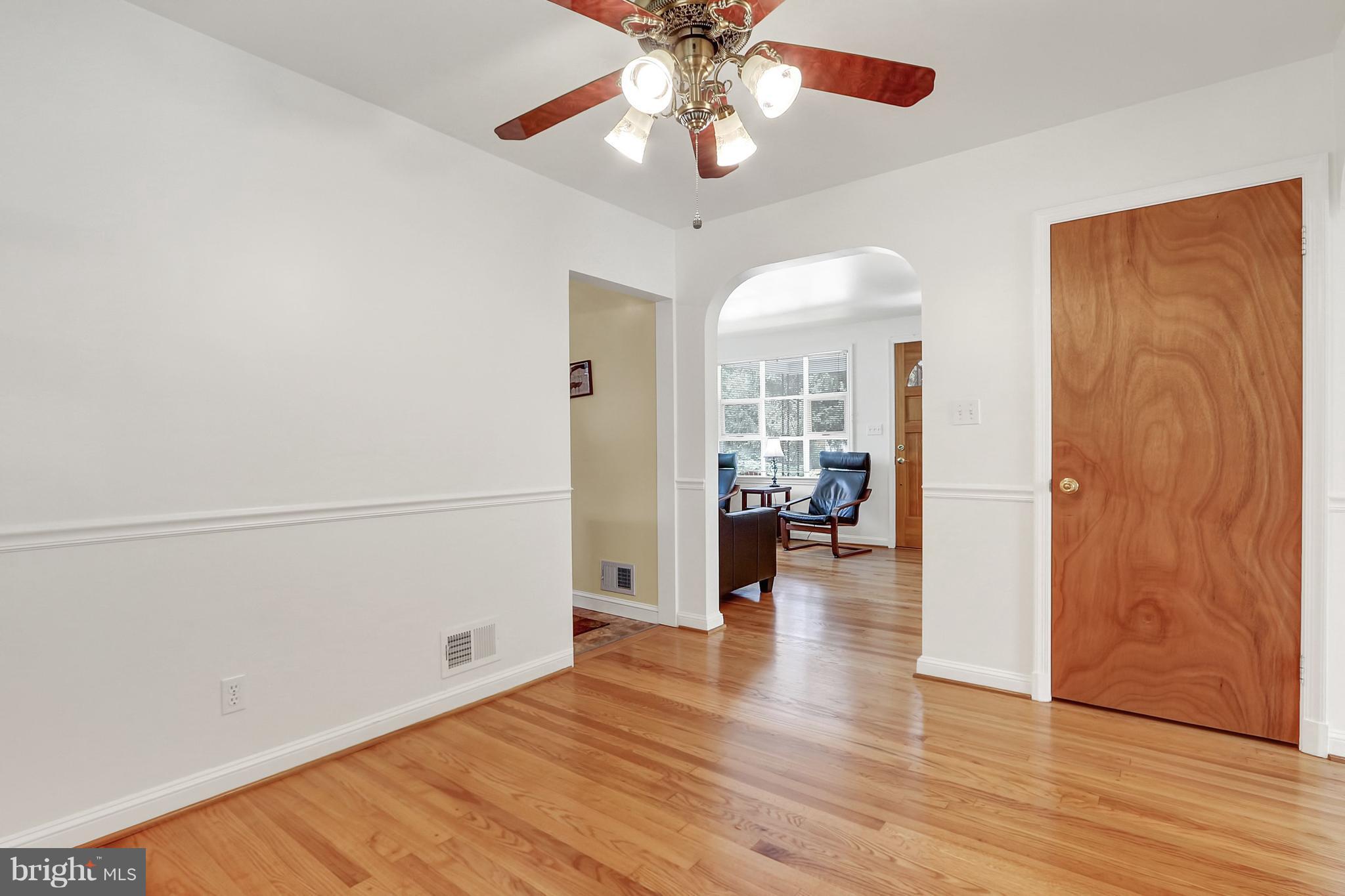 2501 Linwood Road Baltimore, MD 21234 - Photo 6 of 26 Dining Room
