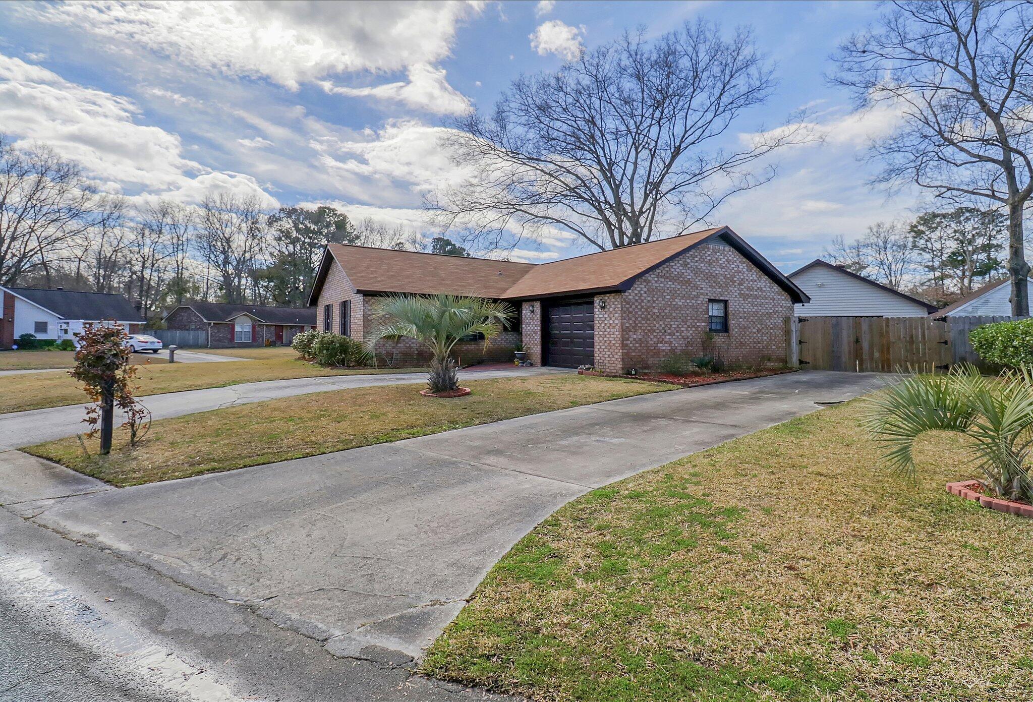 59 Princeton Road Goose Creek, SC 29445 - Photo 4 of 42 4-web-or-mls-CREM_59 Princeton Rd_042