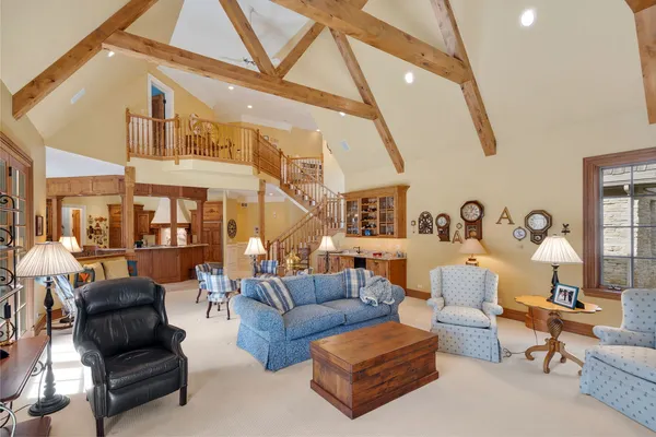 $2,600,000 | 33W551 Hub Road, Wayne, IL 60184