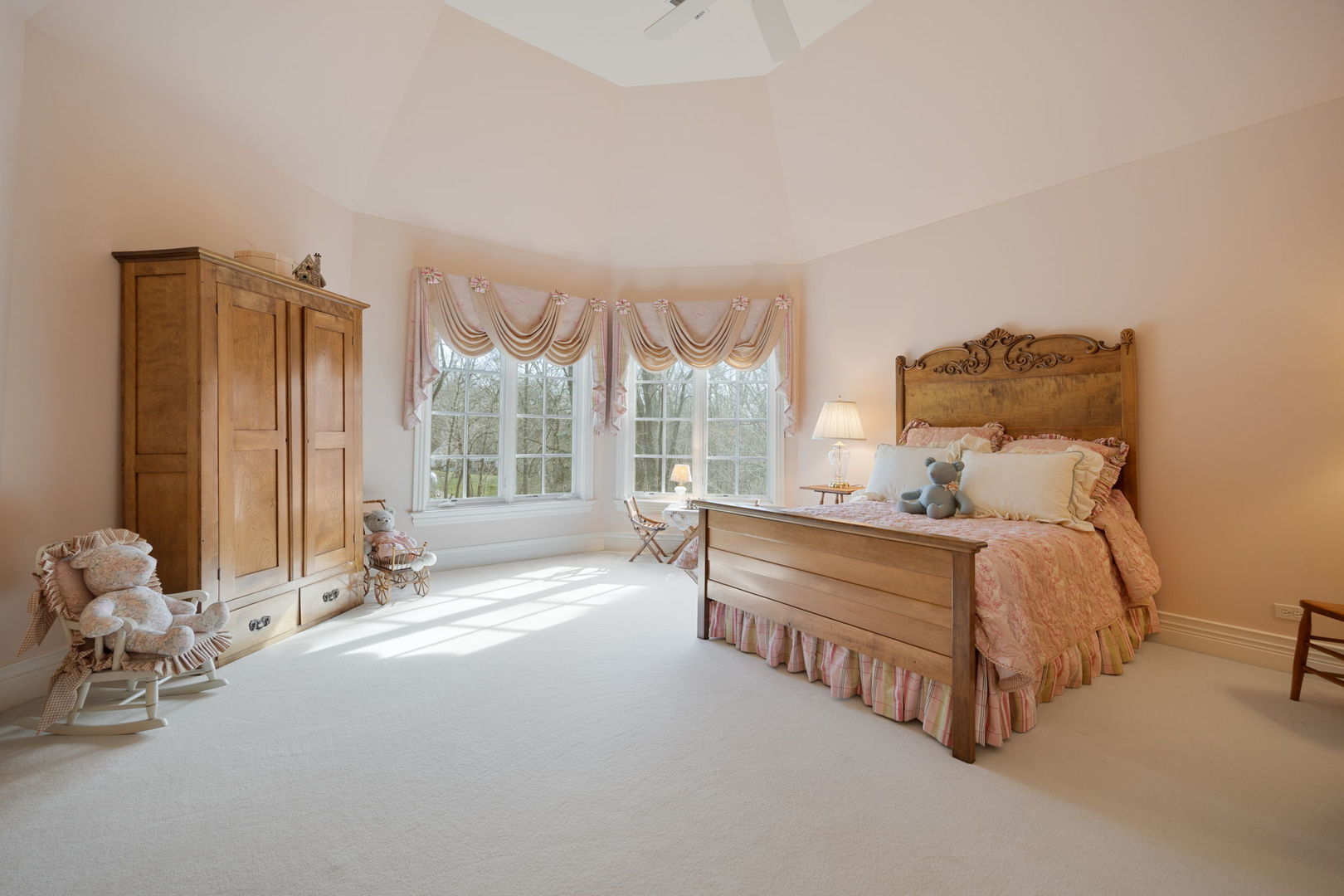 33W551 Hub Road Wayne, IL 60184 - Photo 43 of 59 a bed room with a bed and a large window