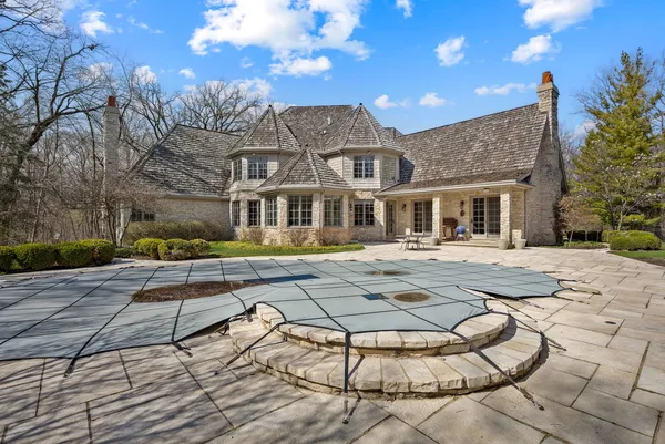 $2,600,000 | 33W551 Hub Road, Wayne, IL 60184