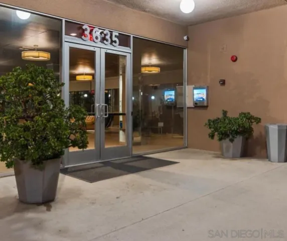 $2,550,000 | 3635 7th Avenue, Unit 15G, San Diego, CA 92103