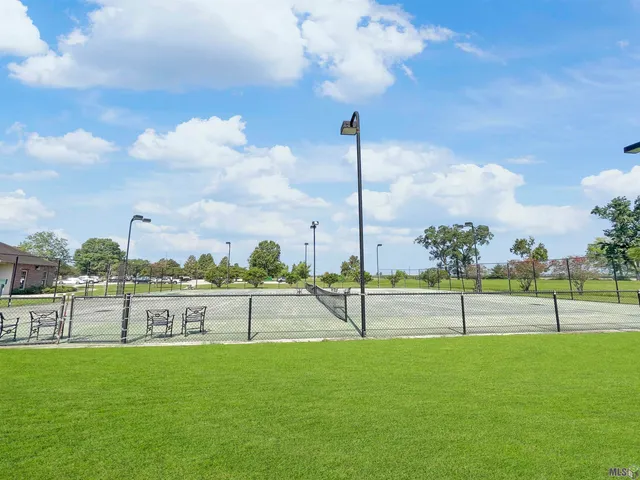 $324,900 | 59805 Thomas Ross Drive, Plaquemine, LA 70764