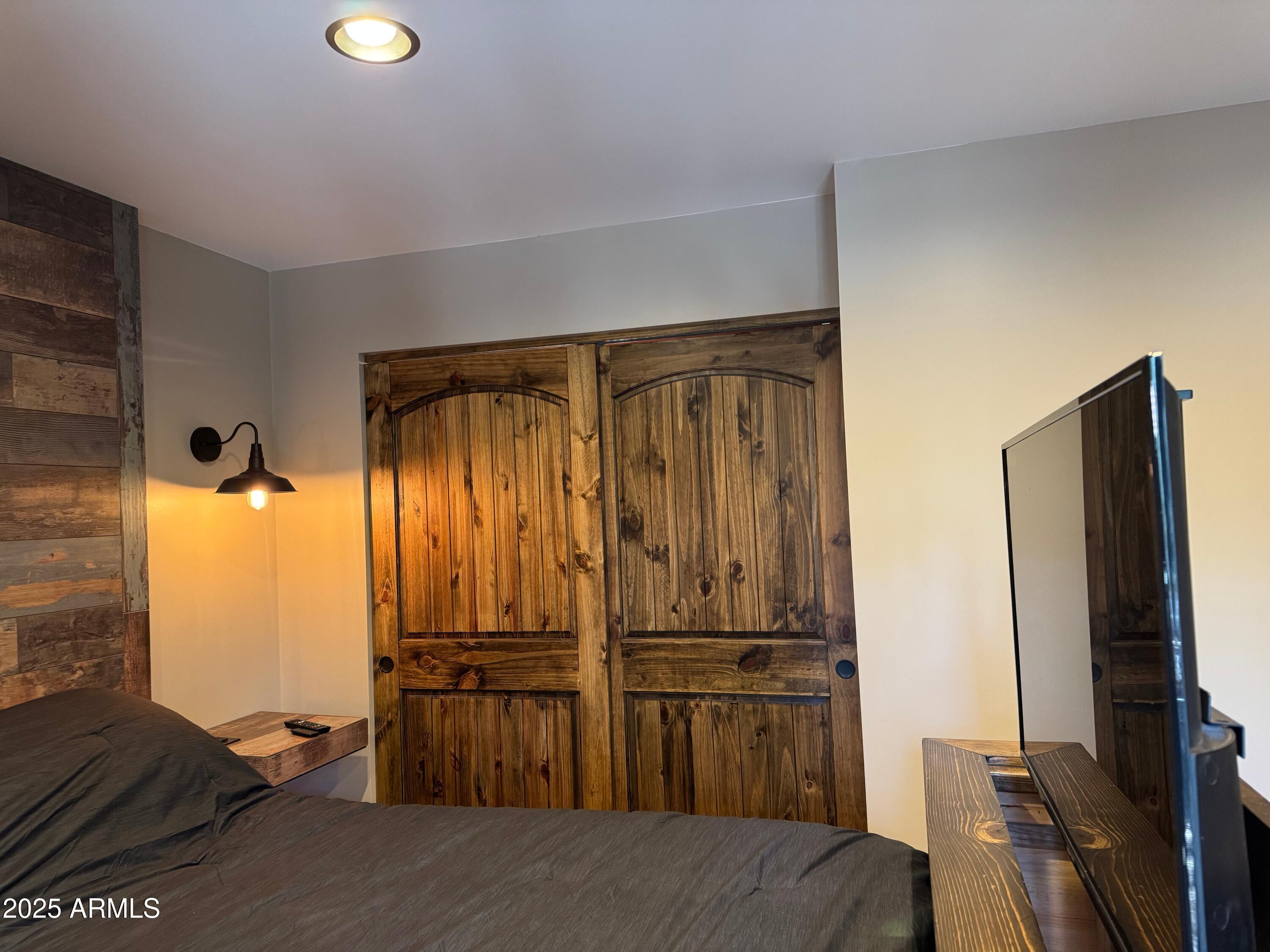 3998 Bloody Basin Road Pine, AZ 85544 - Photo 40 of 71 a view of a closet