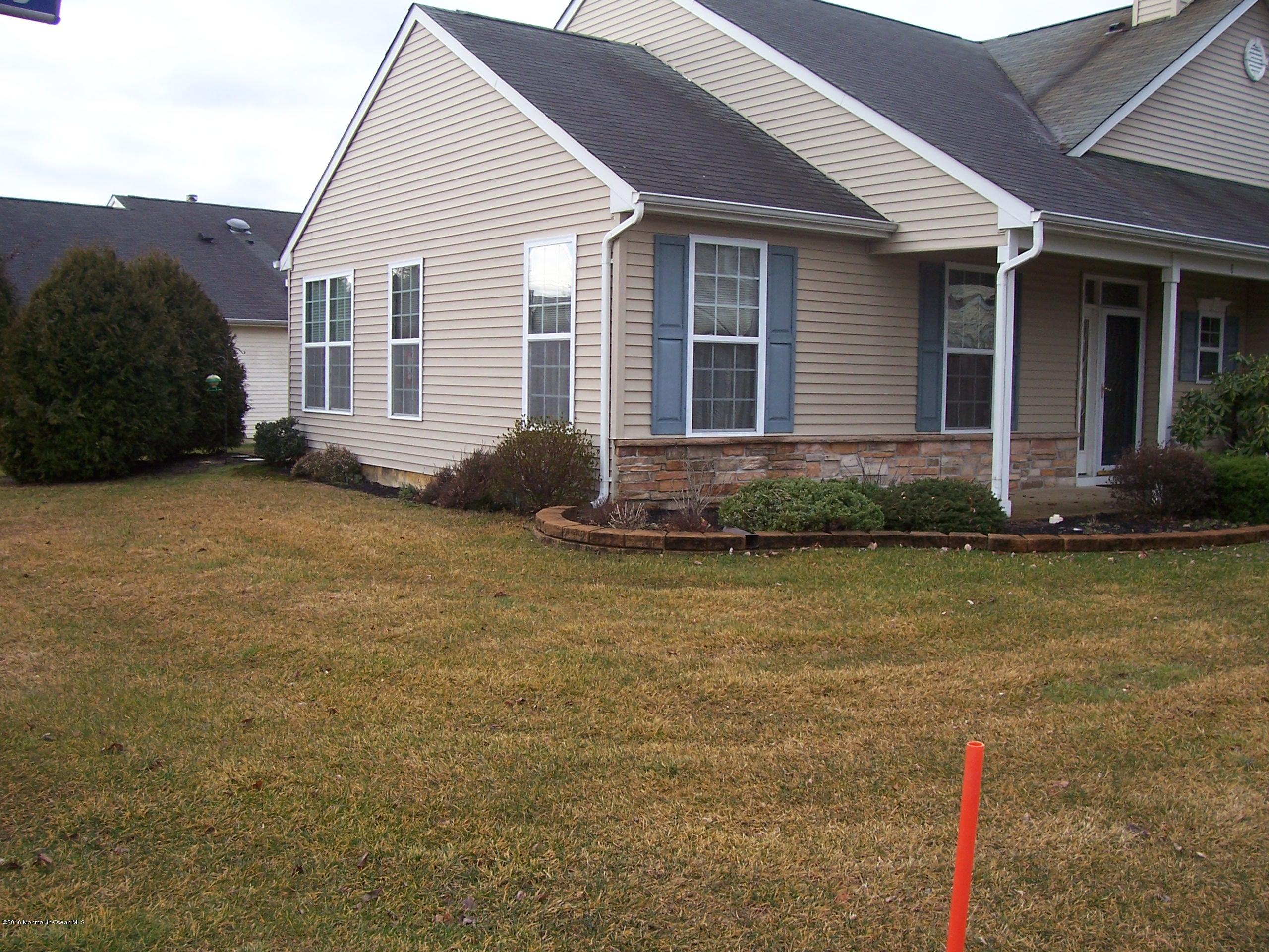 6 Carriage Road Whiting, NJ 08759 - Photo 19 of 22 100_7513
