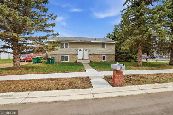 $369,900 | 100 4th Street Northwest, Montgomery, MN 56069