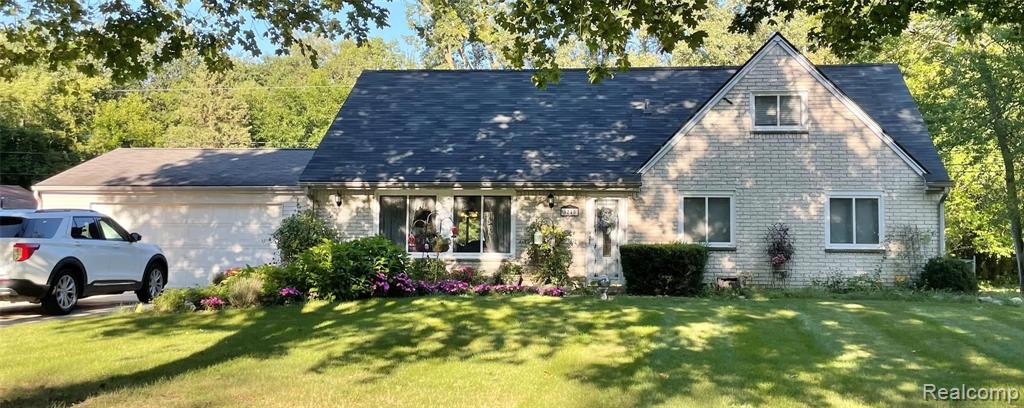3245 Coolidge Highway Rochester Hills, MI 48309 - Photo 1 of 21