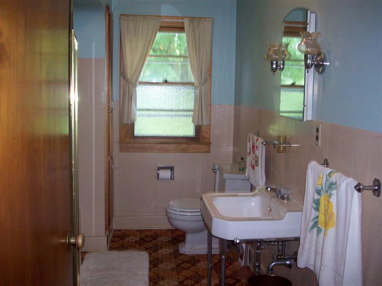 555 West Franklin Avenue Reed City, MI 49677 - Photo 7 of 19 Additional Photo