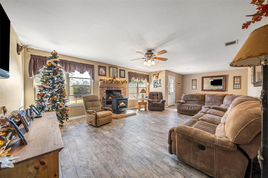 10537 East Lone Star Road Weatherford, TX 76088 - Photo 19 of 40