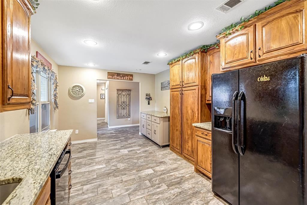 10537 East Lone Star Road Weatherford, TX 76088 - Photo 23 of 40