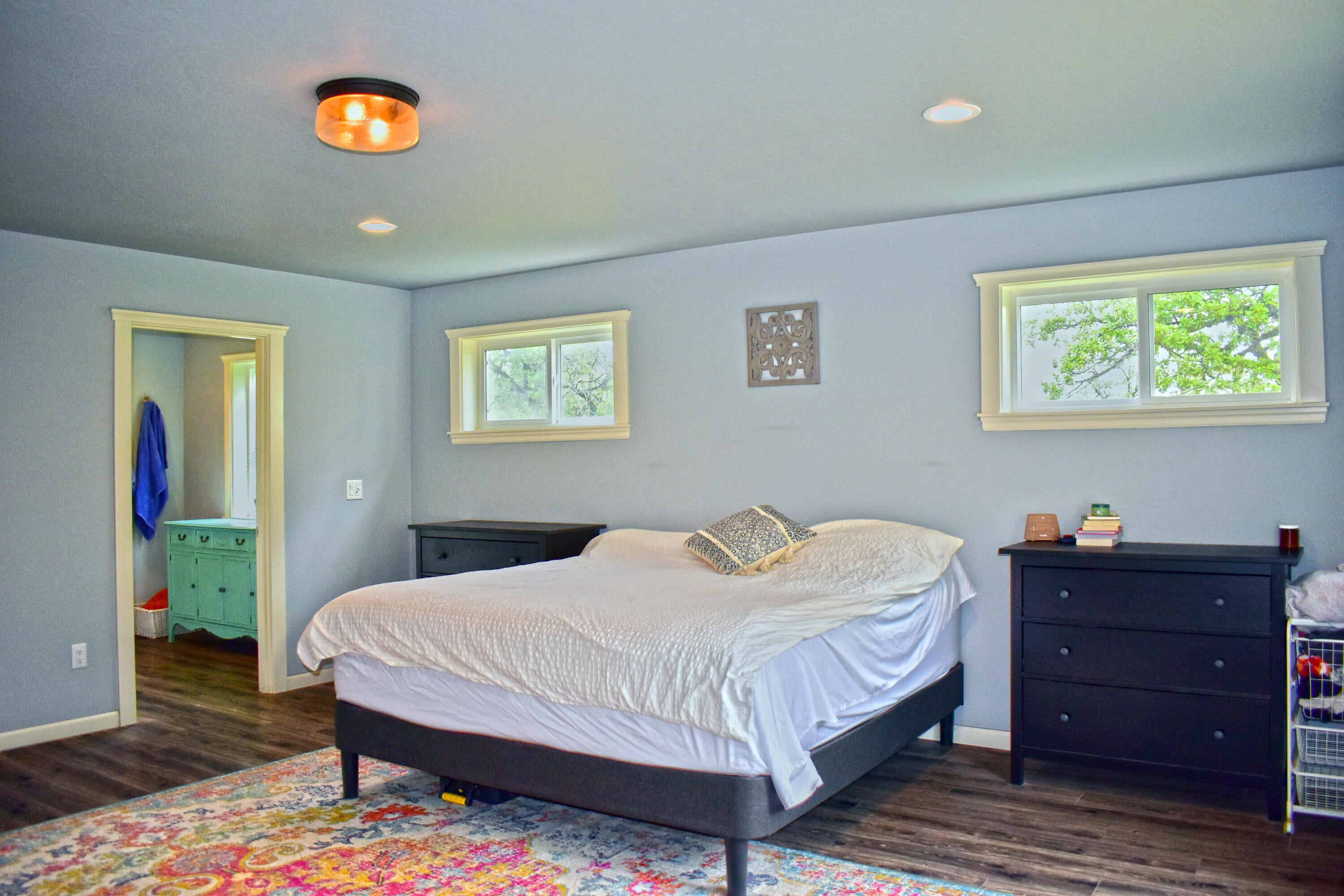 13822 Perry Road White City, OR 97503 - Photo 12 of 39 Primary Bedroom