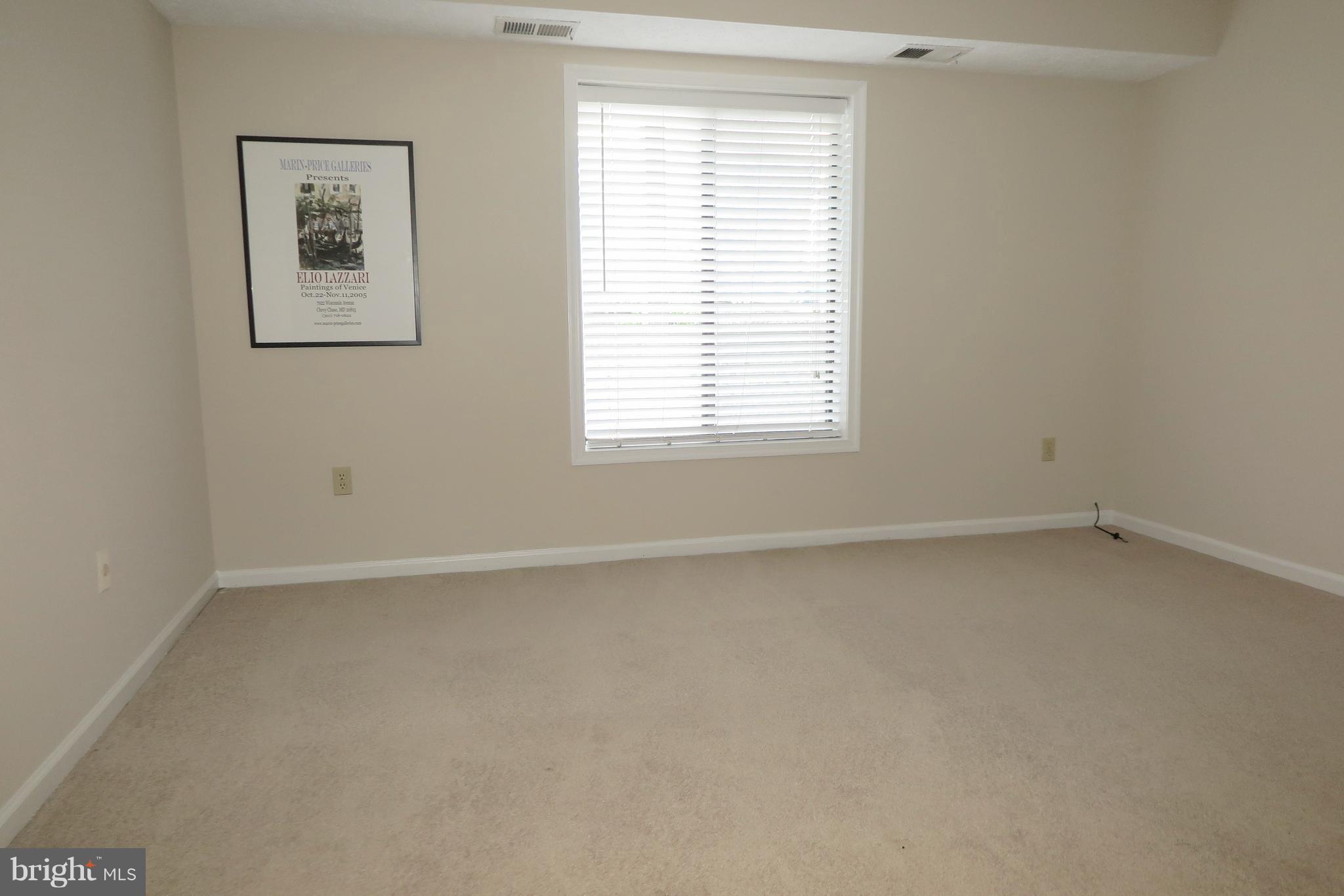 2211 Hunter's Run Drive, Unit 2211 Reston, VA 20191 - Photo 15 of 28 Bedroom (Master)