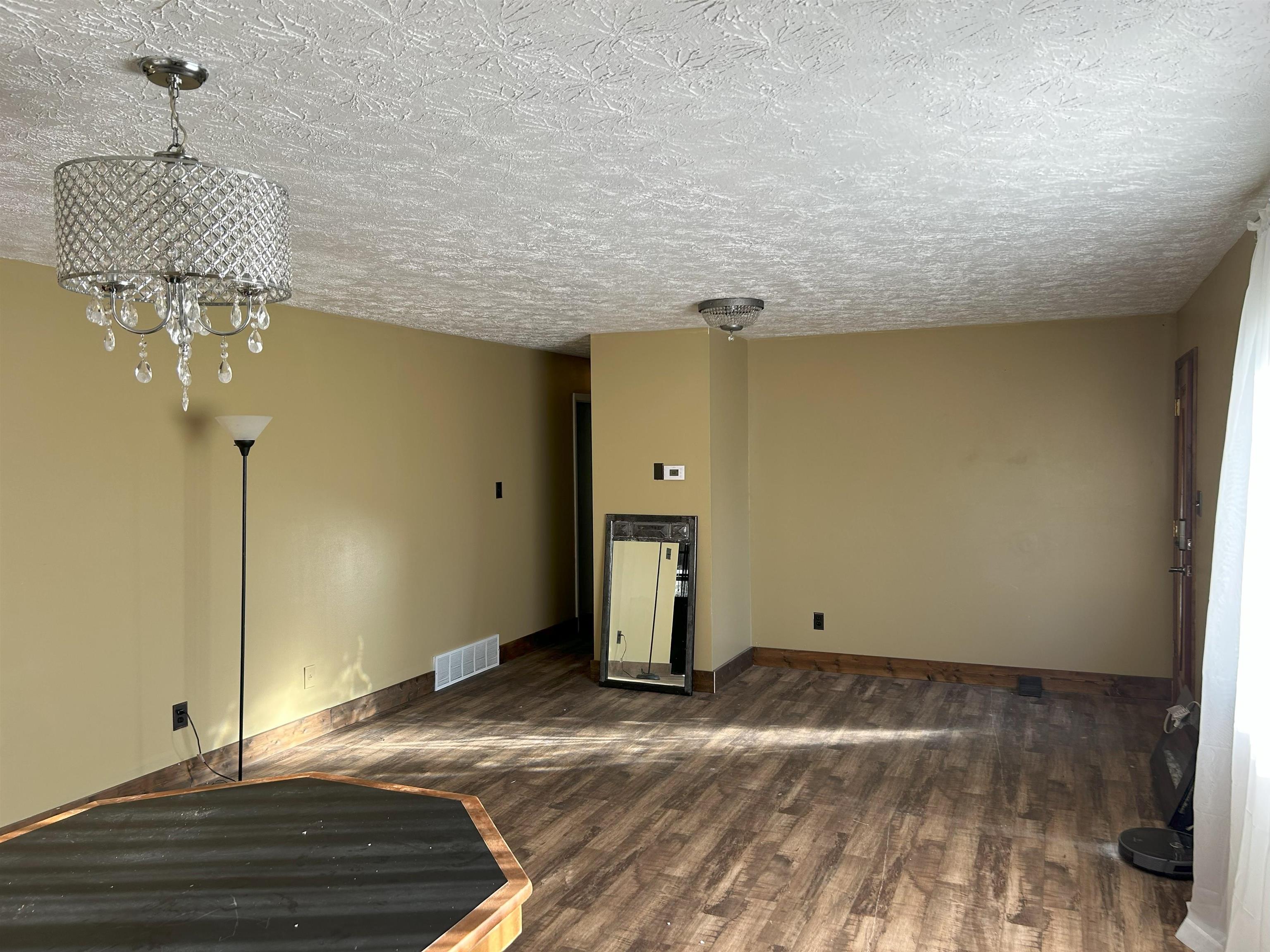 4433 Rear Auburn Road Huntington, WV 25704 - Photo 5 of 12 Gallery Image 5