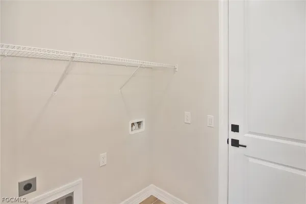 $2,400 | 1906 Northwest 28th Avenue, Cape Coral, FL 33993