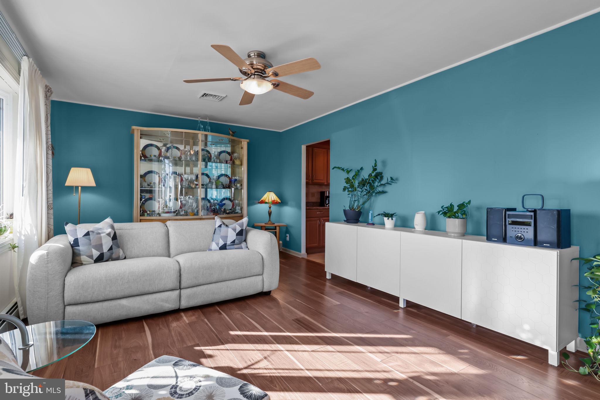 673 Trenton Road Fairless Hills, PA 19030 - Photo 5 of 28