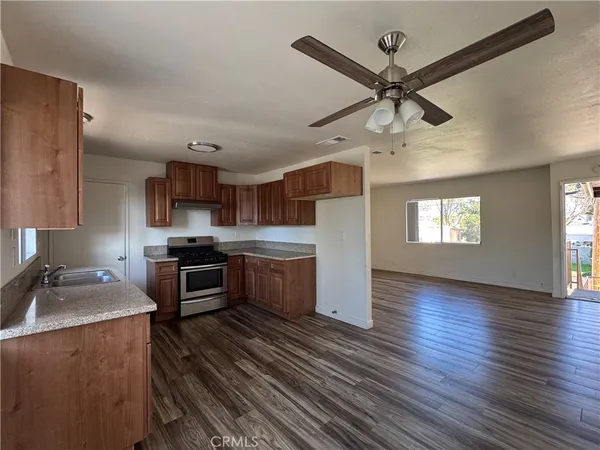 $2,475 | 373 West San Bernardino Road, Unit C, Covina, CA 91723