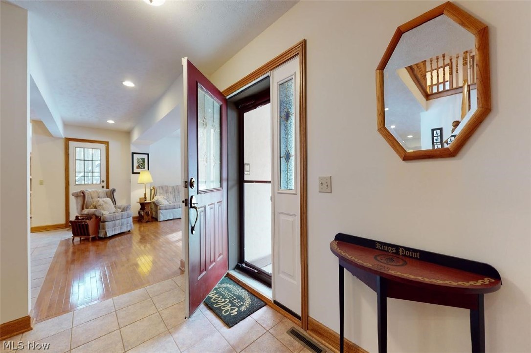 8535 Mentor Road Mentor, OH 44060 - Photo 2 of 27 Gallery Image 2