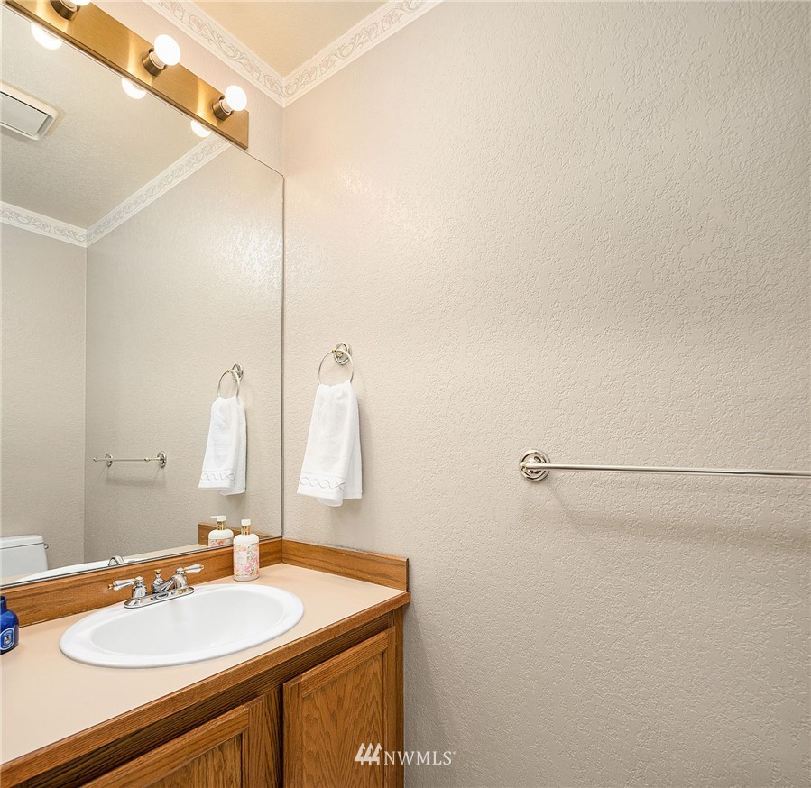 204 237th Place Southwest Bothell, WA 98021 - Photo 22 of 25
