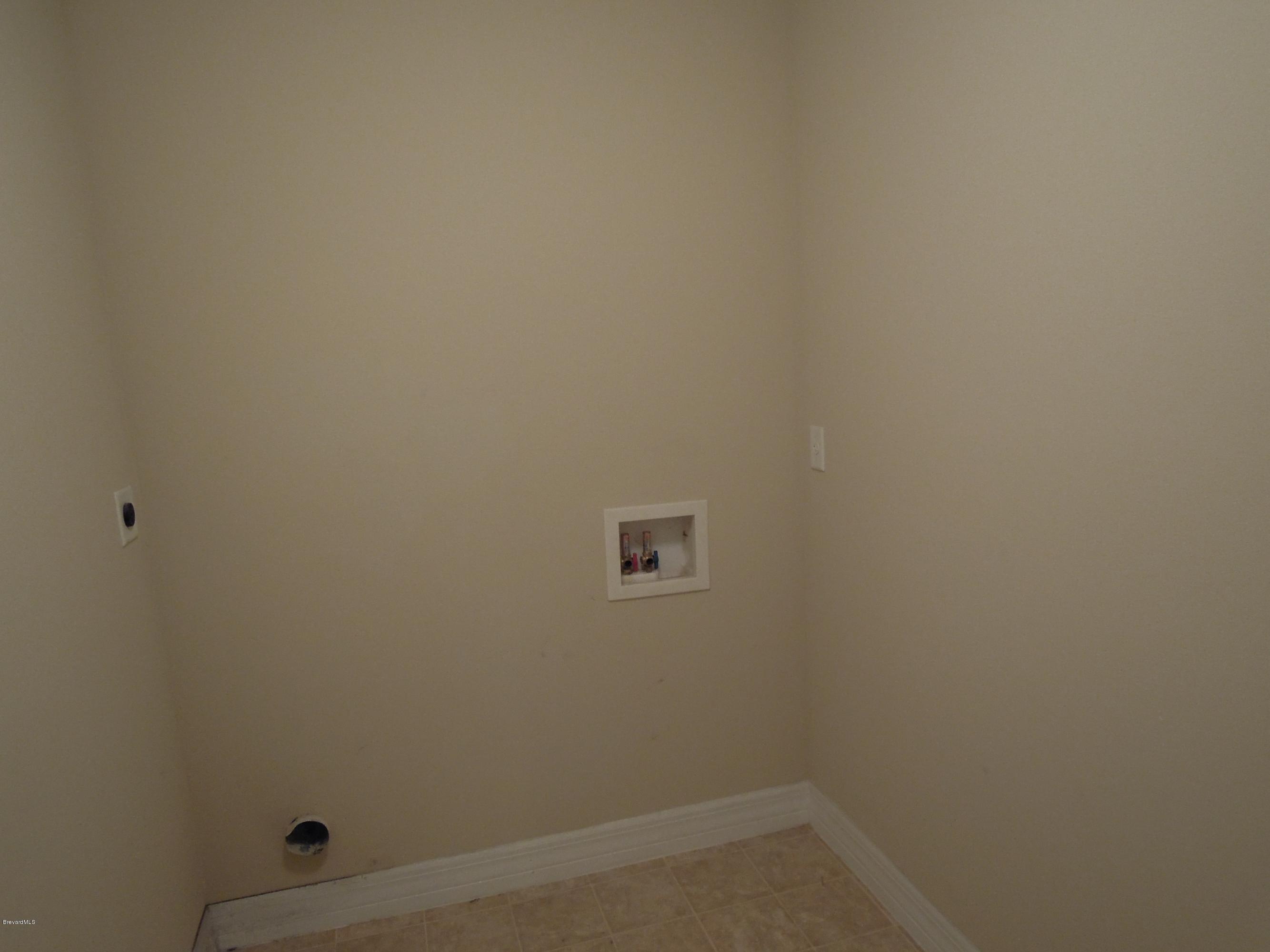 434 Oakleaf Street Southwest Palm Bay, FL 32908 - Photo 12 of 20 Oakleaf - 3-17-14 009