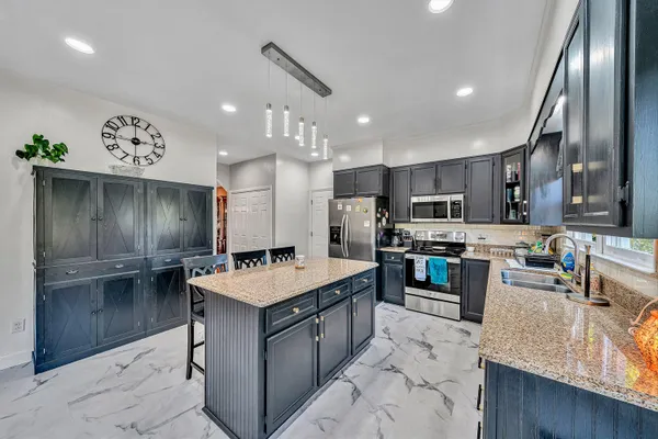 $499,000 | 291 McIntosh Road, Roanoke, VA 24019