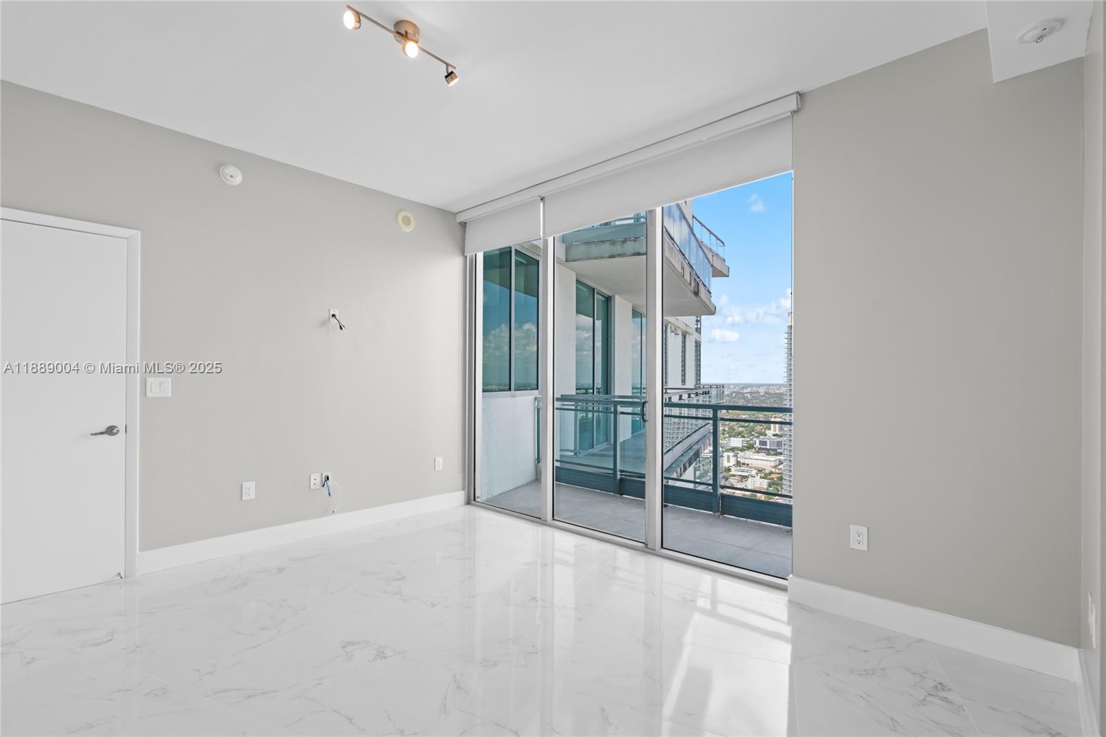 92 Southwest 3rd Street, Unit 5206 Miami, FL 33130 - Photo 7 of 21 a view of empty room