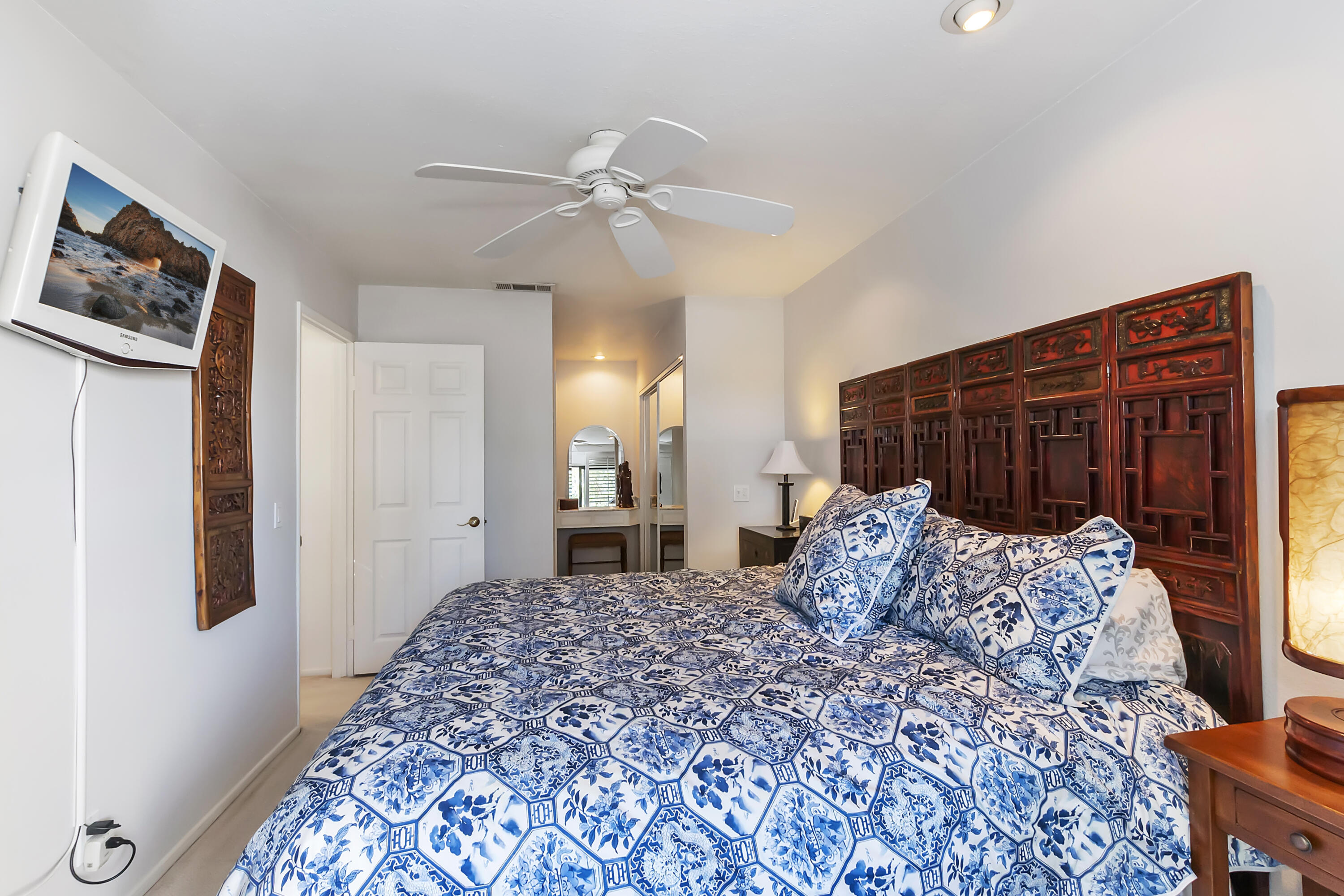 34211 Denise Way Rancho Mirage, CA 92270 - Photo 16 of 29 016_Second Floor Bedroom