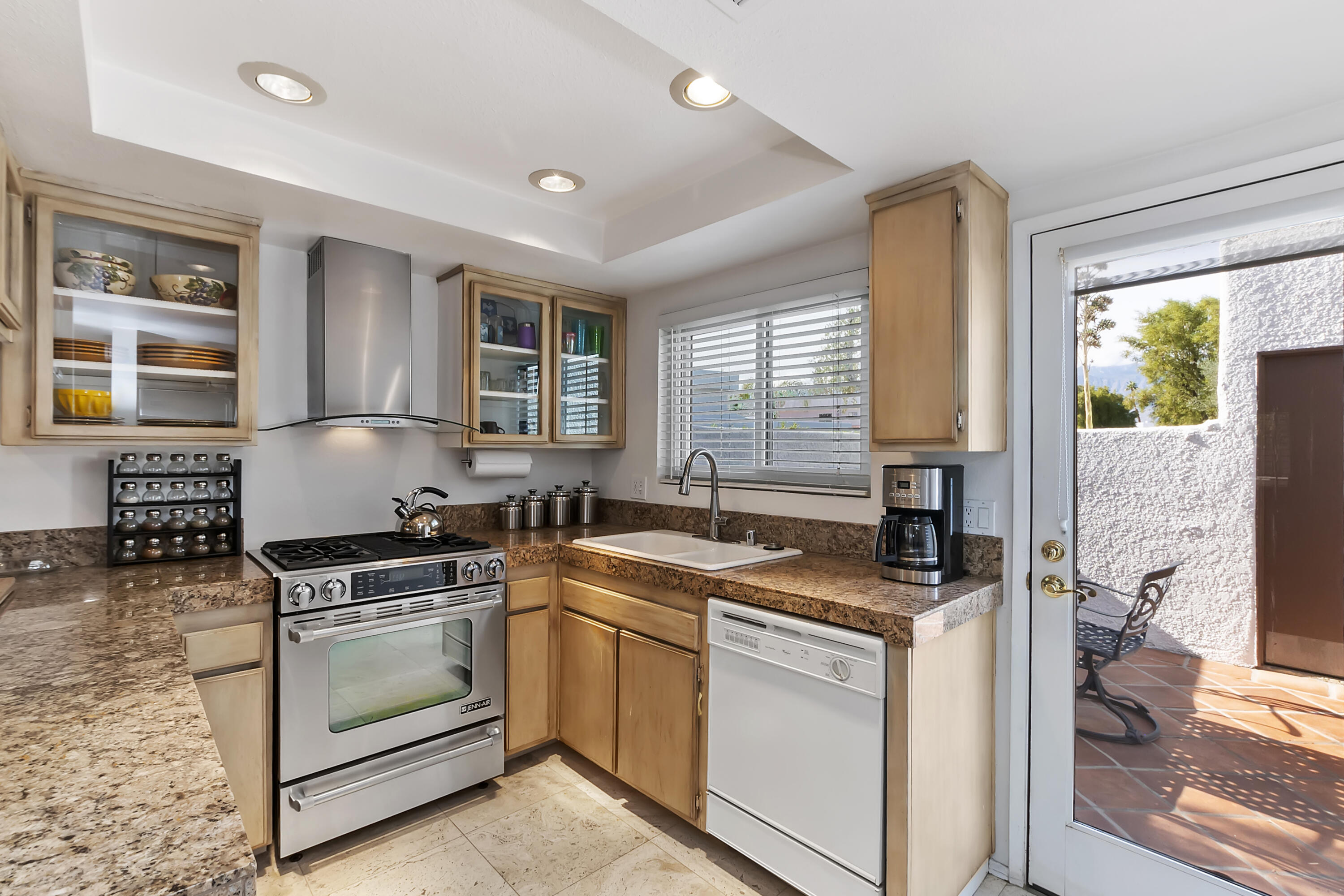 34211 Denise Way Rancho Mirage, CA 92270 - Photo 9 of 29 009_Kitchen