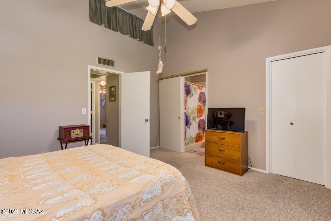 2755 West Anklam Road, Unit D Tucson, AZ 85745 - Photo 12 of 19