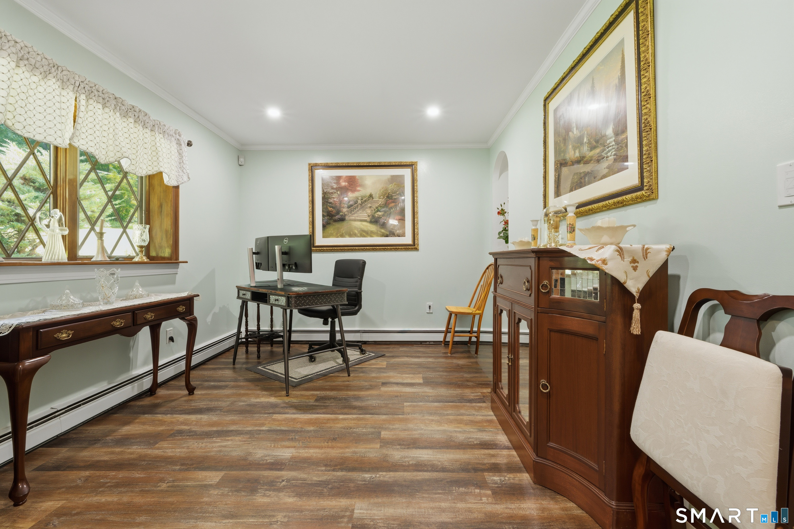 37 Tunnel Road Newtown, CT 06470 - Photo 13 of 39 Gallery Image 13
