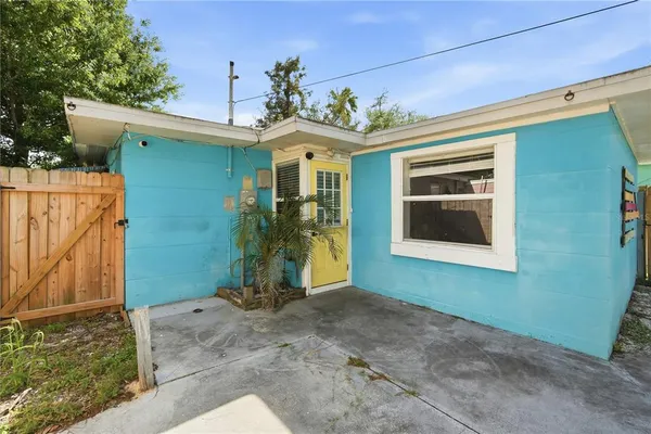 $2,400 | 4933 13th Avenue South, Gulfport, FL 33707